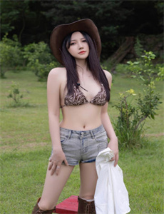 《莲实克蕾儿-内衣办公室未增删带翻译3》