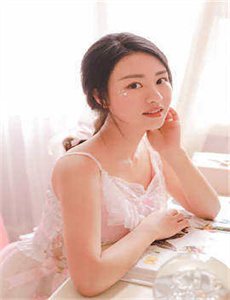 《果冻传媒出品一区二区-夫妻生活影片》